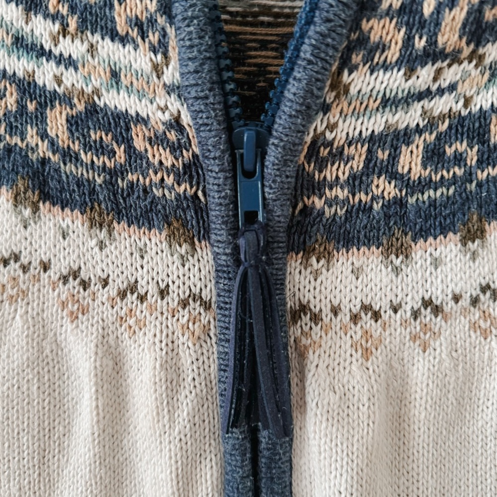 Vintage Tiara International Blue and White Cardigan Sweater - Picture 7 of 7
